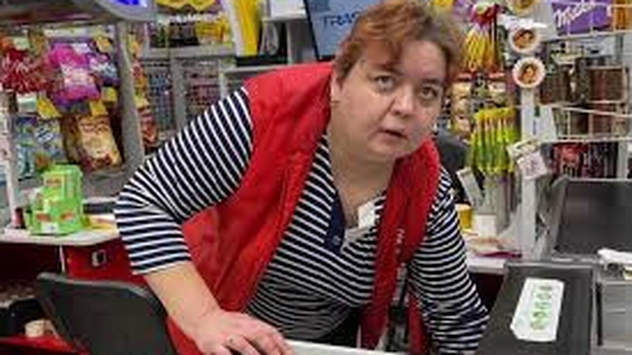 Как сотрудники сети «Пятёрочка» нагревают прямо на кассе: раскрываем несколько трюков от ушлых продавцов Как защитить себя от мошенничества в магазине: ...