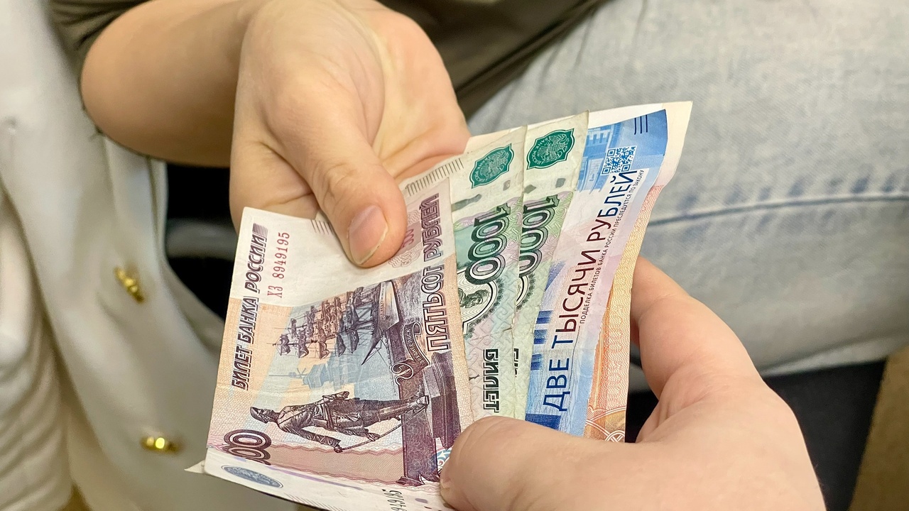Снять деньги в банкомате больше не получится: новый закон для жителей Перми вступает в силу с 20 мая Президент России утвердил новый закон, который ...