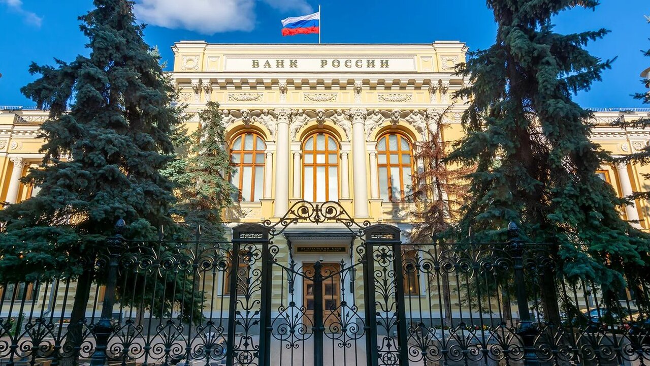 Грядет рост цен и повышение ключевой ставки: не стоит торопиться открывать вклады ЦБ снизил ключевую ставку до 17%: что ждёт росс...