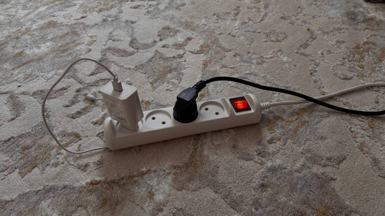 Два прибора тянут четверть ваших расходов на электричество: их нужно выдёргивать из розетки всегда — правило, которое нельзя забывать Мы привыкли думать, что выключенный телевизор и...