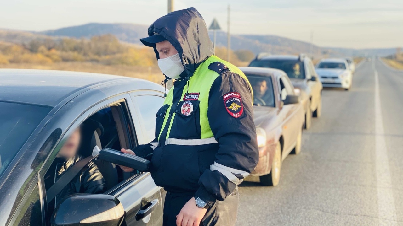 Медосмотр по новым правилам уже на подходе: кто из водителей может лишиться удостоверения К 2026 году медицинский допуск к вождению в Рос...