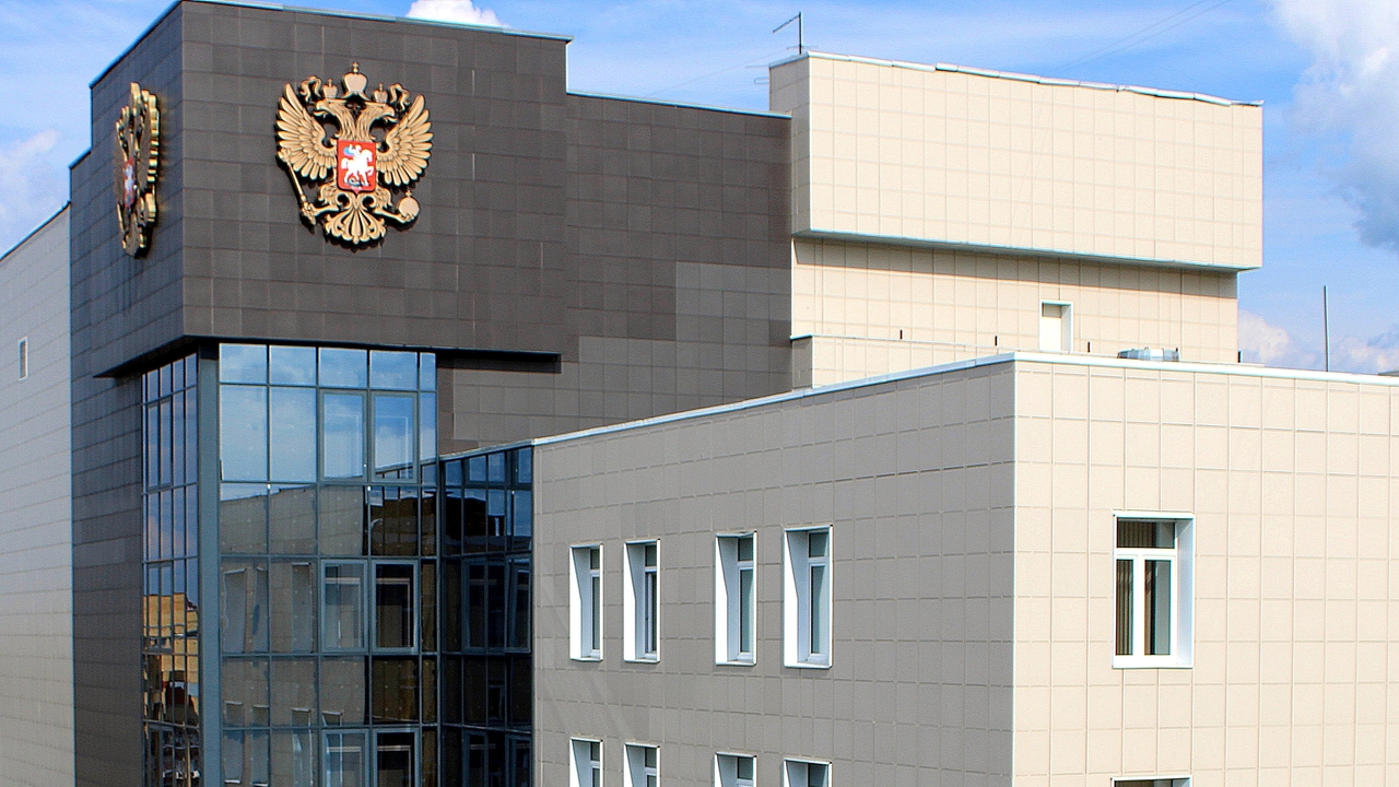 Пермский суд увеличил компенсацию семье из Лысьвы из-за затопленного подвала Пермский краевой суд пересмотрел размер компенс...