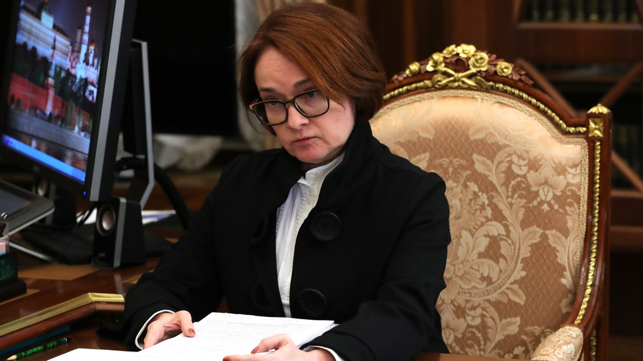 На пороге у нас очень тяжёлые времена: Набиуллина обратилась ко всем россиянам, у которых есть сбережения в рублях Набиуллина предупредила: что будет с рублем и к...