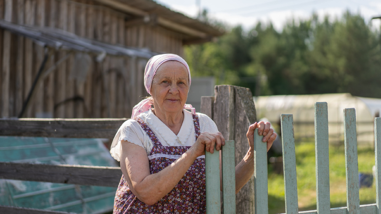 А еще говорят пенсии маленькие. Почему женщины старше 60 путешествуют в 3 раза чаще молодых? Российские путешественницы 60+: кто на самом де...