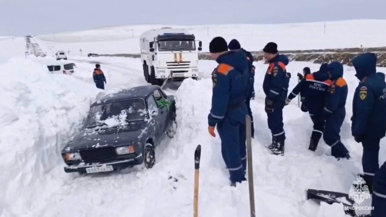 В Забайкальском крае спасатели освободили 13 ав...