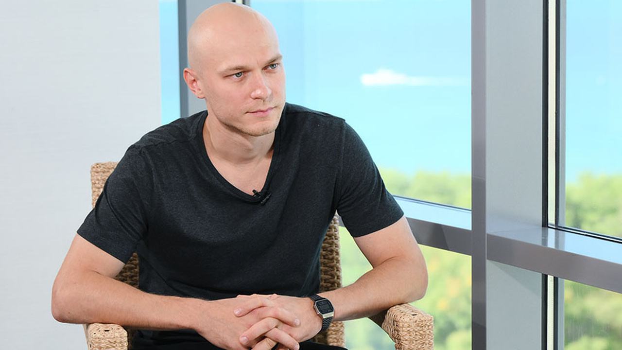 В светских Telegram-каналах и таблоидах вовсю о...