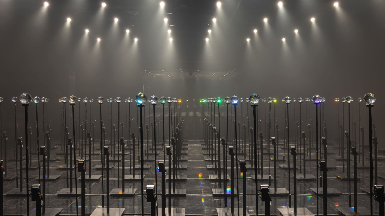 Фестиваль медиаискусства НУР, который в шестой ...