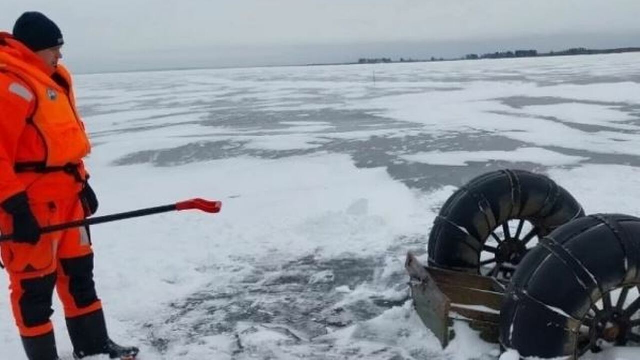 В Пермском крае спасатели обнаружили тело рыбак...