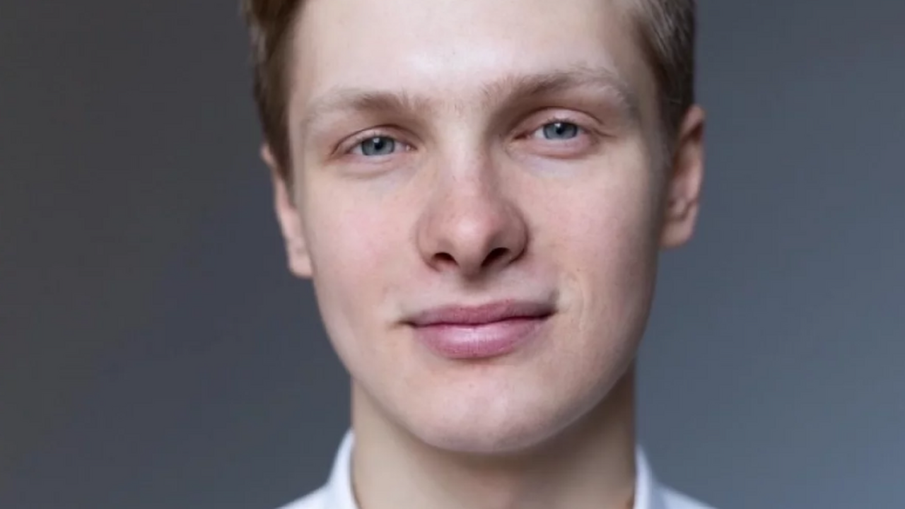 Дирижер Пермской оперы попал в список Forbes «до 30» Иван Худяков-Веденяпин из Пермской оперы вошёл ...