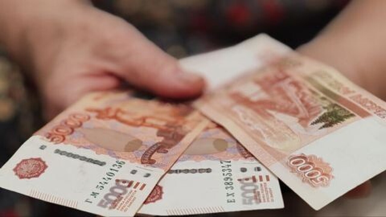 Михаил Хазин предупредил россиян о грядущем кри...