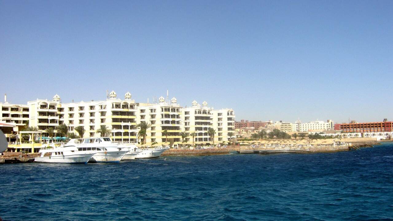 Поехали в Сочи в сентябре вместо августа: на чем удалось сэкономить, а что не изменилось Отдых в Сочи в сентябре может оказаться выгодне...
