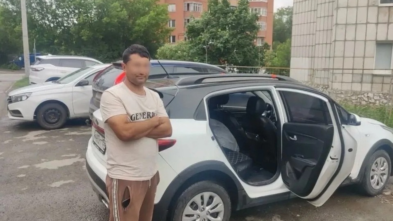 Пермские транспортные полицейские задержали муж...