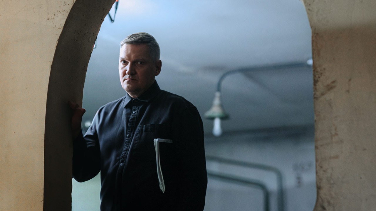 Пермский актер Игорь Ознобихин появится в новом сезоне комедии «Полярный» 1 декабря в 20:00 на ТНТ стартует новый сезон с...