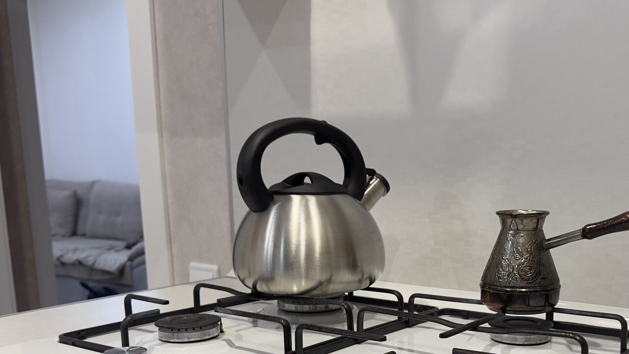 Обычная смесь лимонного сока и соды способна за...