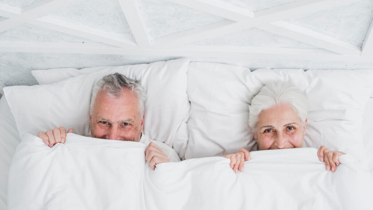 Если вам 55–75 лет, выкиньте эти 5 вещей из спальни — проживете дольше и без «болячек» и бессонницы Комфортная спальня — залог крепкого сна, однако...