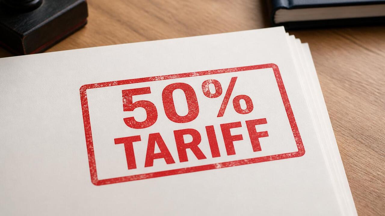 Трамп ввел 50% пошлины на канадские товары Дональд Трамп ввел 50% импортные пошлины на шир...