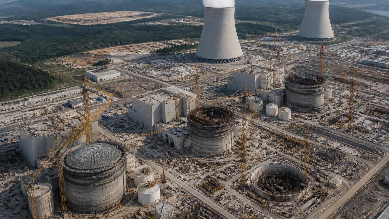 The Economist: Китай строит больше реакторов, чем весь мир Китай строит 36-39 атомных реакторов — больше п...