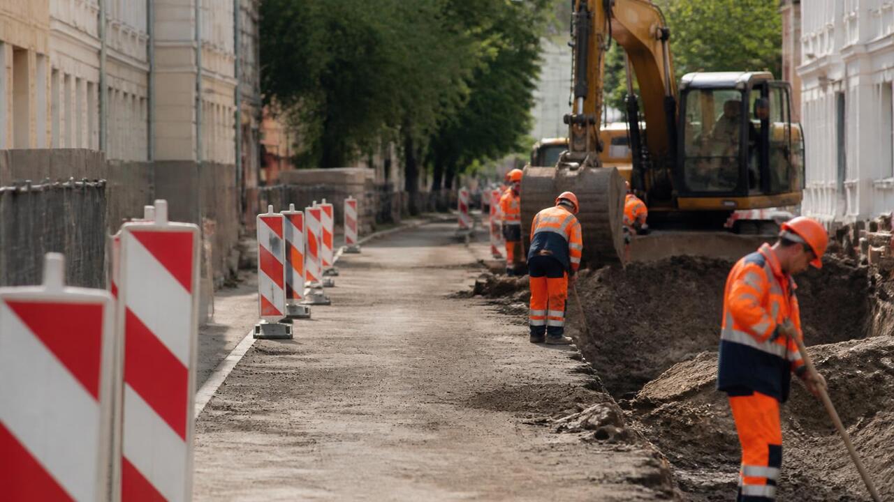 В Перми ограничили движение по улице Ленина у м...