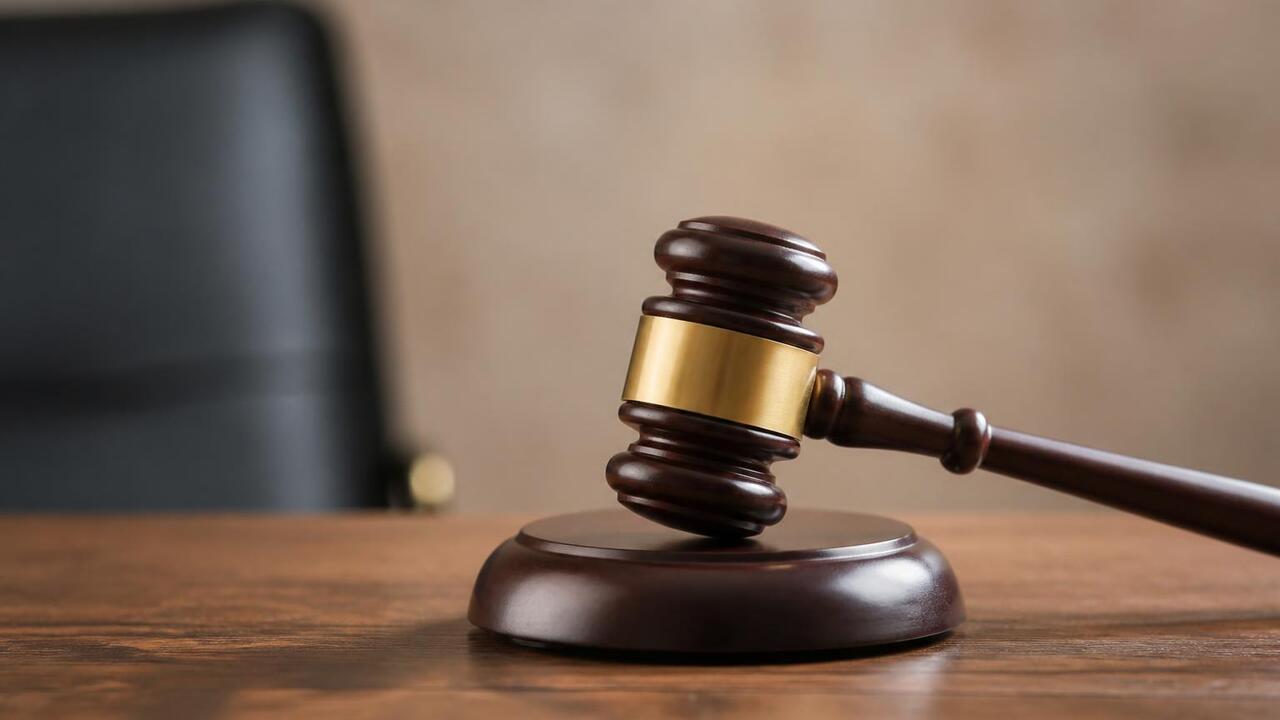 В Перми по решению суда павильоны на набережной заберут у ИП Прокуратура через суд аннулировала договоры аре...