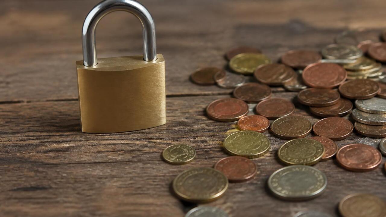 На жителя Перми завели уголовное дело за кражу грунта реки Сылва Уголовное дело за незаконную добычу донного гру...