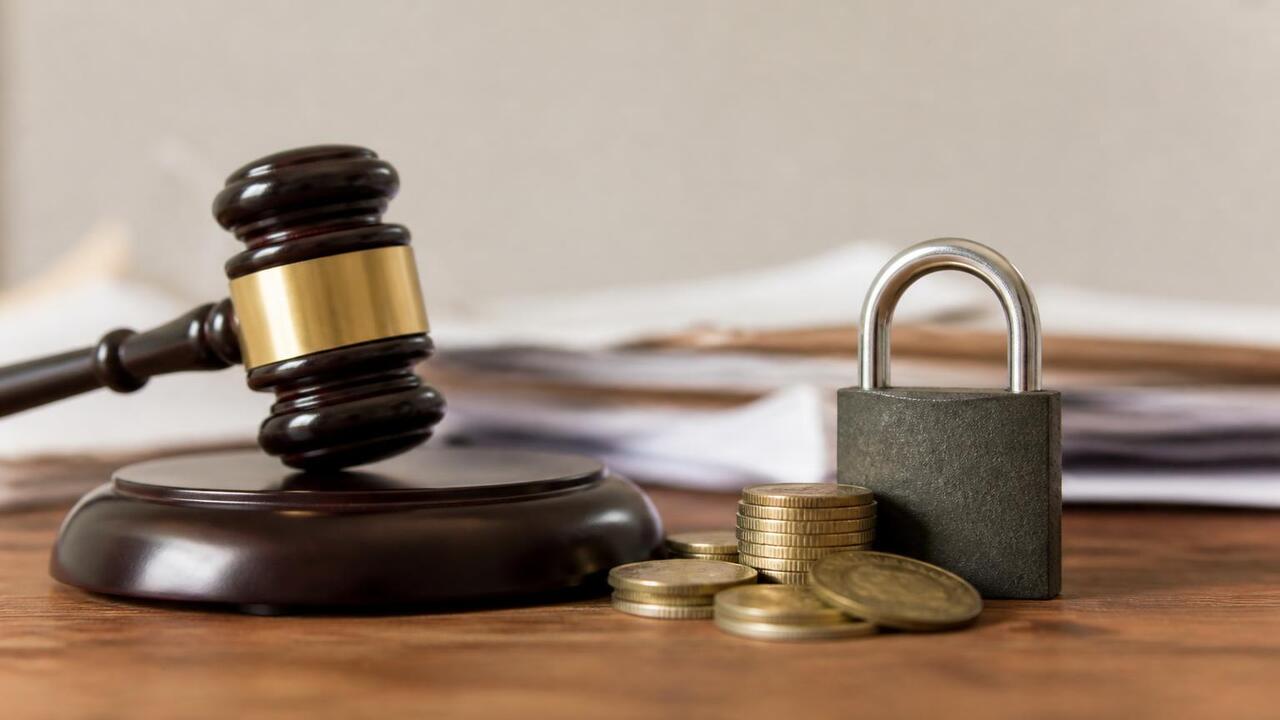 Лжесотрудник ФСБ из Перми похищал у потерпевших крупные суммы денег Житель Перми, притворявшийся сотрудником ФСБ, п...