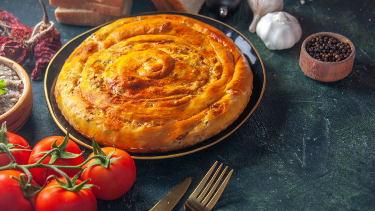 Готовлю каждый день: вкуснейший осетинский пирог на сковороде всего за 10 минут — лучший завтрак для всей семьи Осетинские пироги давно стали популярным блюдом...