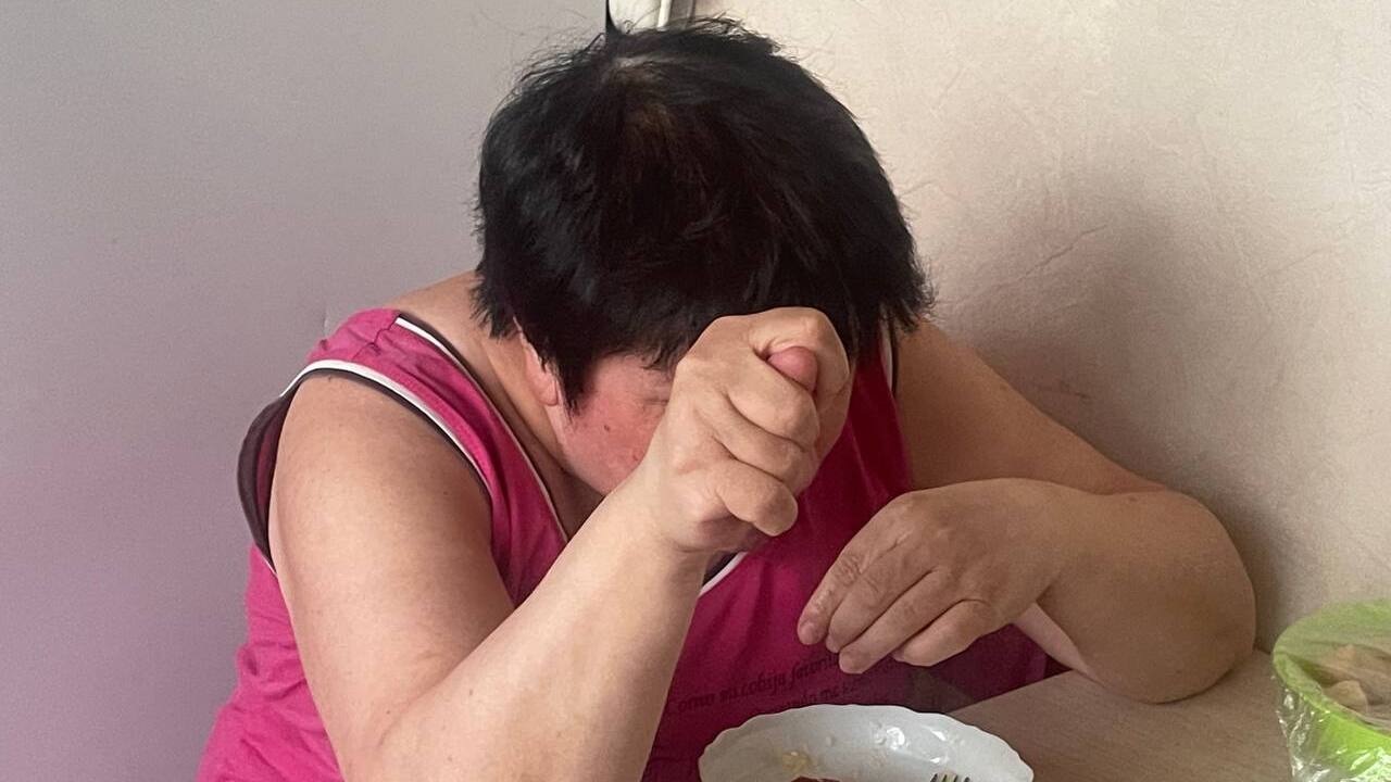 В один из дней я была разбужена неожиданным зво...