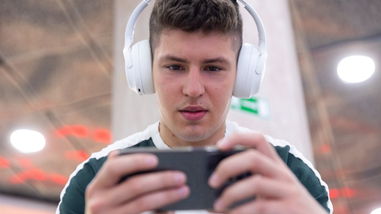 Пермяки не спешат заменять онлайн-общение на го...