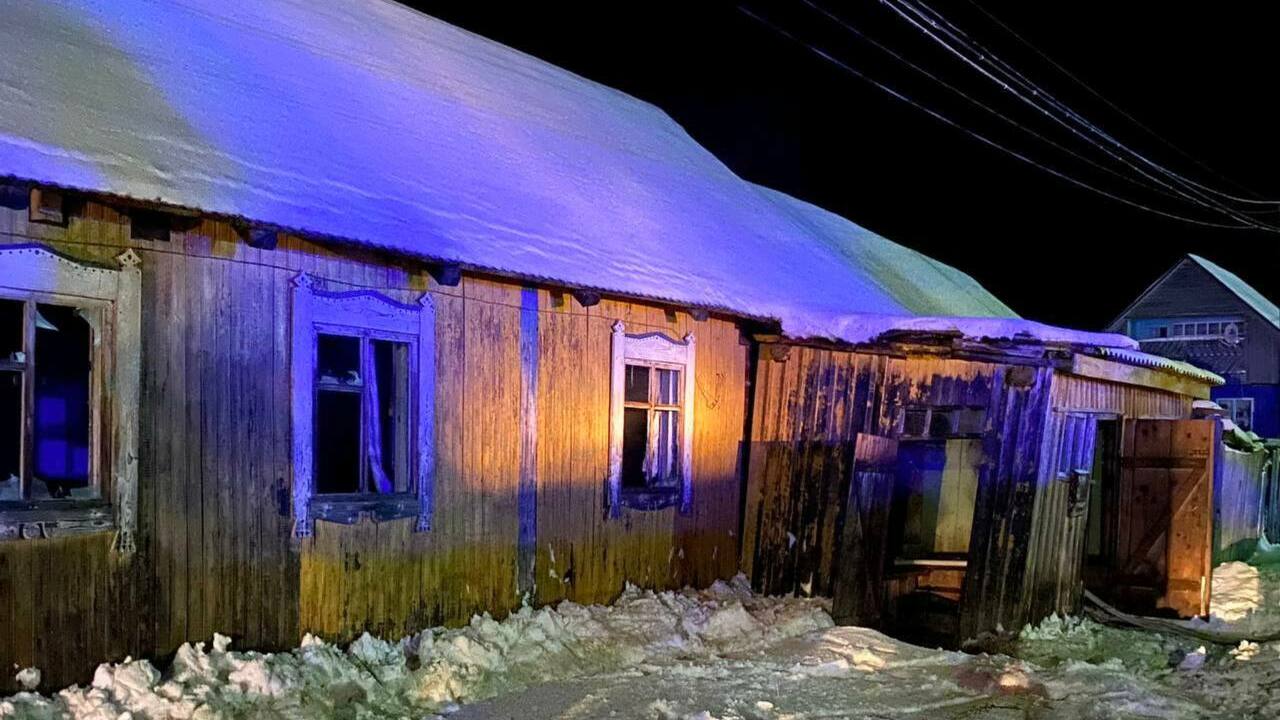 В процессе ликвидации огня было найдено тело му...