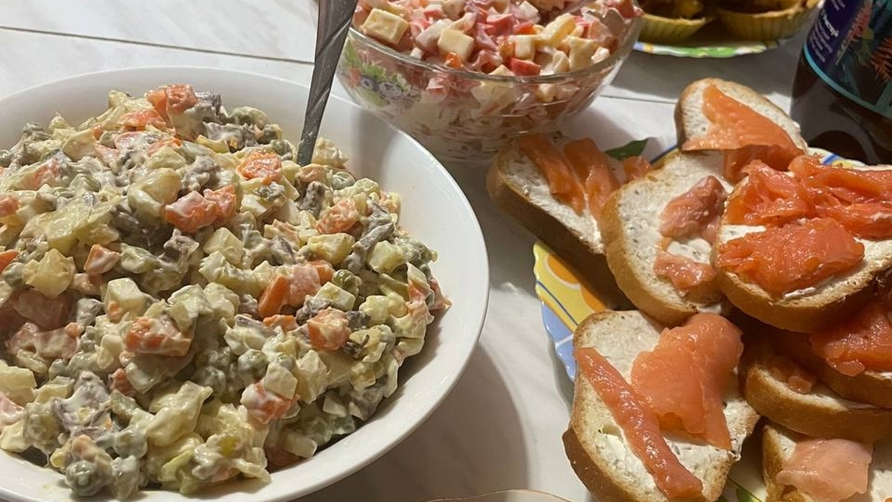 Заморозьте в холодильнике, пока не поздно: к Новому году этот продукт будет по цене люксового деликатеса К новогодним праздникам россиян ожидает значите...