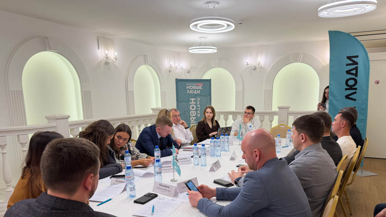 В прошлом году в России закрылись 35 тысяч учре...