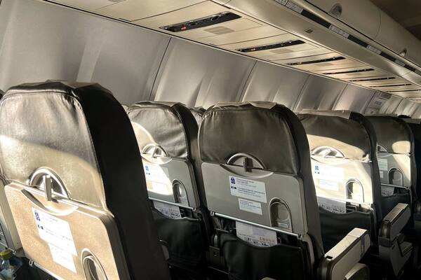 Жительница Владимира застряла в ОАЭ с сыном: люди штурмуют аэропорты