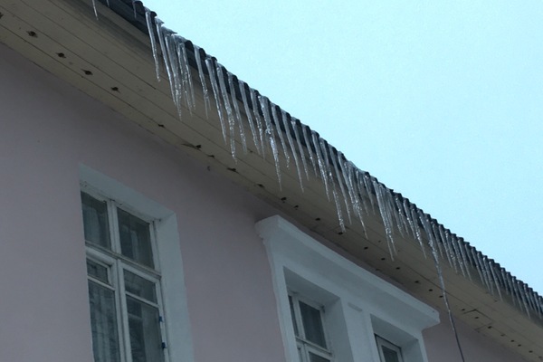 «Тепловые бомбы» ударят уже в декабре: прогноз с ледяными дождями и снегопадами шокировал россиян