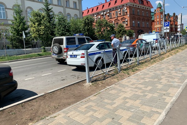 Сядьте в машину ДПС без лишних споров на улице: юристы объяснили, почему такой шаг может оказаться выгоднее для водителя