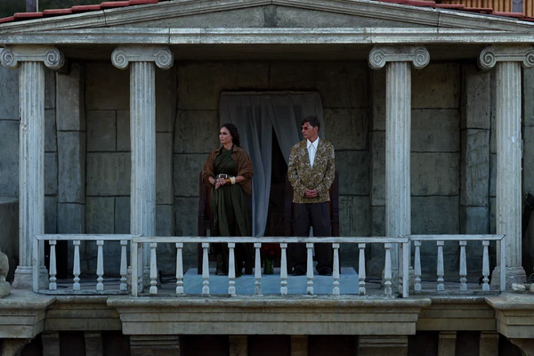 ТНТ держит интригу: Раемов или Сапрыкин — кто станет финалистом