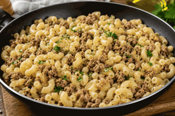 Макароны по бабушкиному рецепту заиграли новым вкусом: всего один ингредиент сделал их по-настоящему идеальными