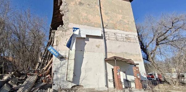Прокуратура ведет проверку после обрушения жило...