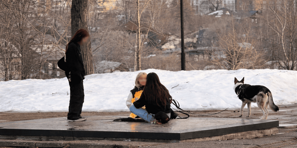 В Перми школьники грелись у Вечного огня