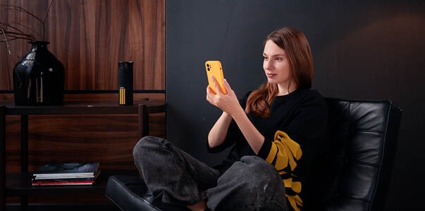 Авито открыл категорию сим-карт: первым операто...