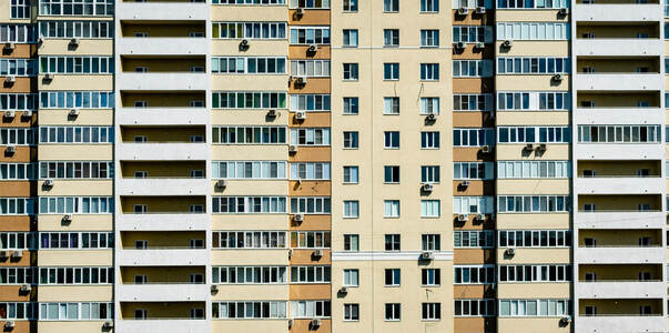 В российских многоквартирных домах лоджии встре...