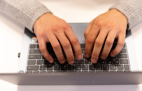 Исследование: DDoS-атак стало меньше, но их мощ...