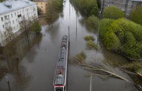 Сильнейший за пять лет ливень обрушил на Пермь ...