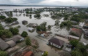 Вода ушла с 16 участков в трех деревнях Октябрь...