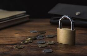 Ранее судимая жительница Соликамска угнала и ра...