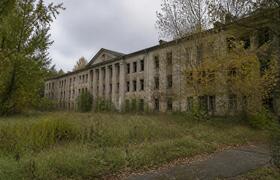 В Перми цена бывшего профтехучилища на улице Зе...