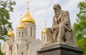В Дрездене снова установили памятник Достоевскому
