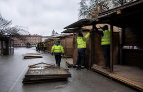 В Перми на Запорожской улице демонтируют девять...