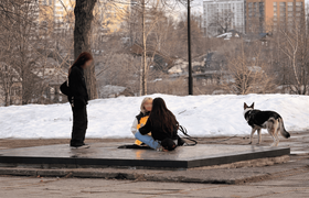 В Перми школьники грелись у Вечного огня