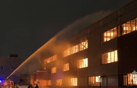 В Перми перекрыли движение в районе огромного п...