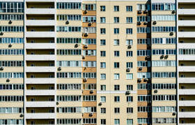 В российских многоквартирных домах лоджии встре...